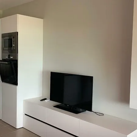 Holiday Apartmanhotel Lozenec