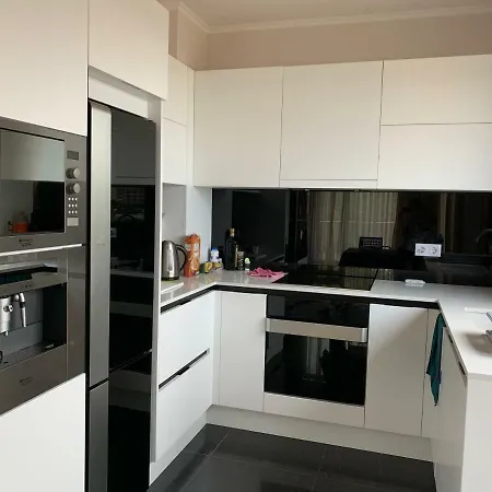 Apartmanhotel Holiday *